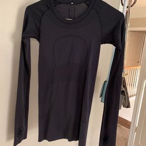 Lululemon swiftly tech long sleeve